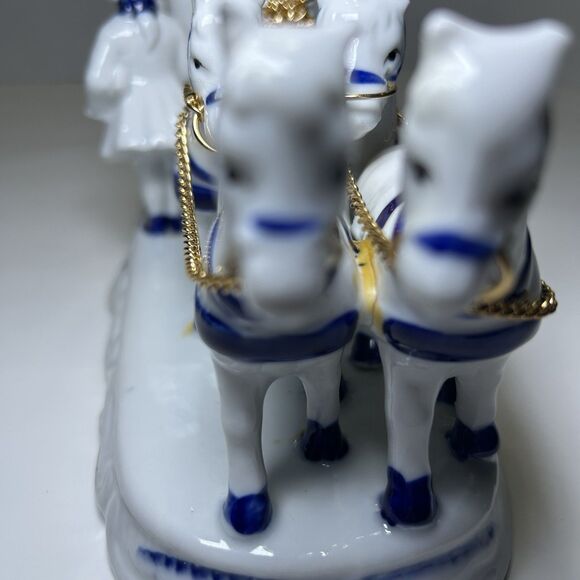 Vintage Deville Colonial/Victorian Porcelain Couple in 4 Horse Drawn Carriage - Picture 7 of 7